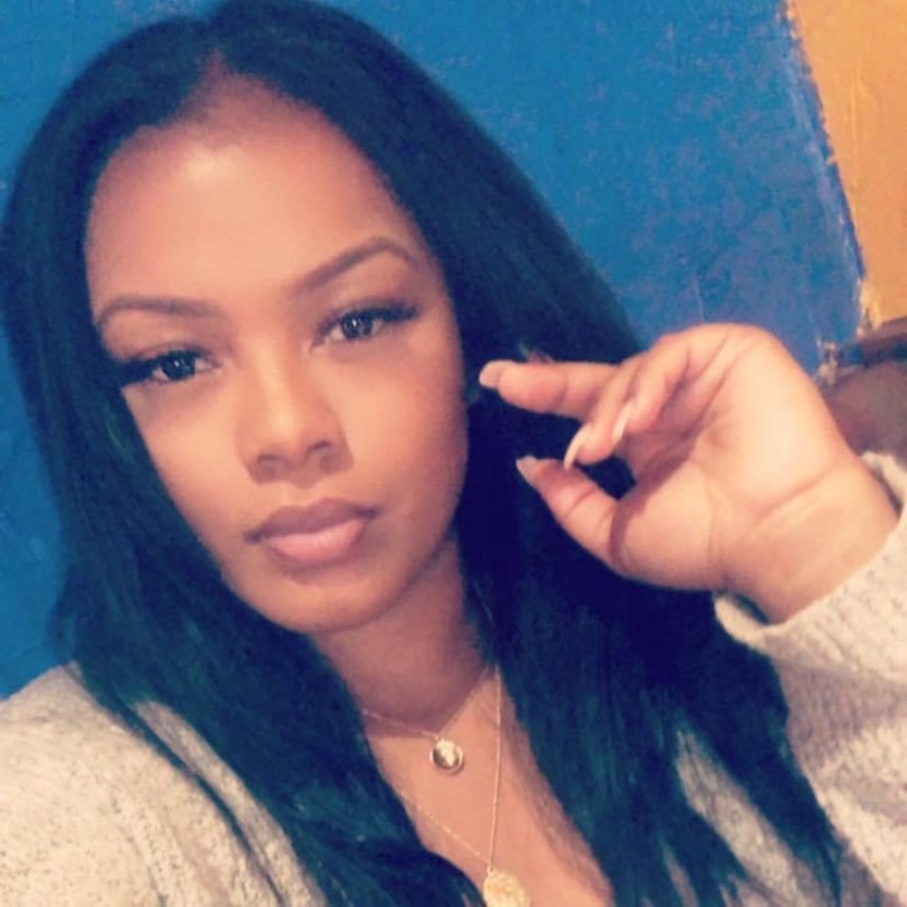 Meet your Posher, Sasha